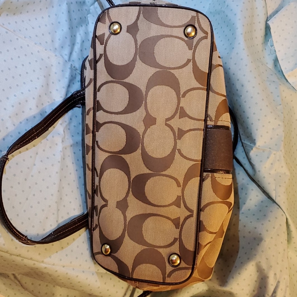 Coach Handbag - Picture 3 of 10